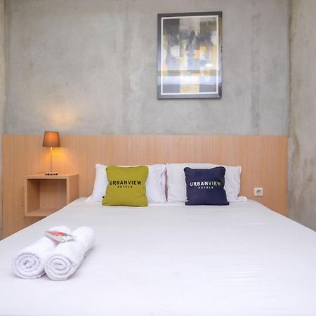 Urbanview Hotel Syariah Artamara Tegal By Reddoorz Exterior foto