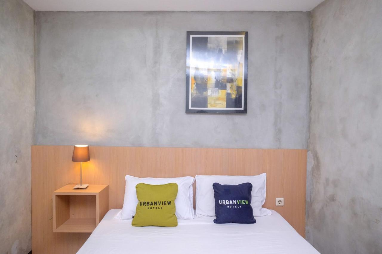 Urbanview Hotel Syariah Artamara Tegal By Reddoorz Exterior foto