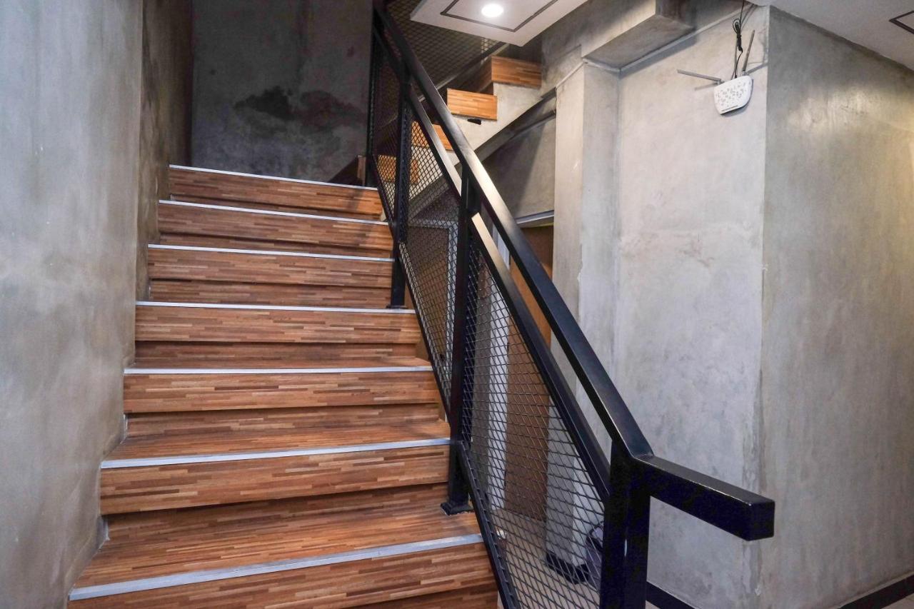 Urbanview Hotel Syariah Artamara Tegal By Reddoorz Exterior foto
